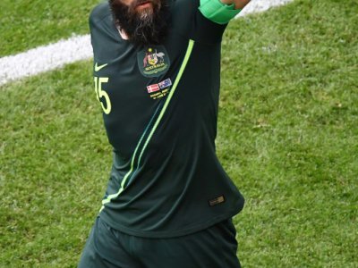 Le buteur australien Mile Jedinak à la fin du match nul contre le Danemark, le 21 juin à Samara - EMMANUEL DUNAND [AFP]