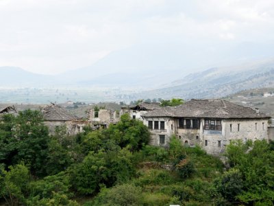 La maison Karaulli, à Gjirokastra, le 15 juin 2018 en Albanie - Gent SHKULLAKU [AFP]