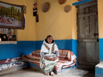 Abrahet Niguse, une commerçante qui accuse les Erythréens d'avoir enlevé son mari il y a 18 ans, lors de la guerre entre l'Ethiopie et l'Erythrée, photographiée le 12 juillet 2018 à Alitena. - Maheder HAILESELASSIE TADESE [AFP]