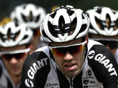 Le Néerlandais Tom Dumoulin lors de la 14e étape du Tour de France entre Saint-Paul-Trois-Châteaux et Mende, le 21 juillet 2018 - Marco BERTORELLO [AFP]
