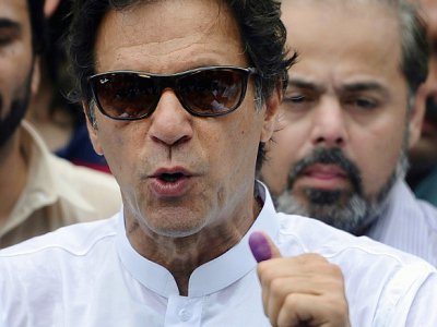 L'ancienne gloire du cricket Imran Khan, chef du PTI, à Islamabad le 25 juillet 2018 - AAMIR QURESHI [AFP]
