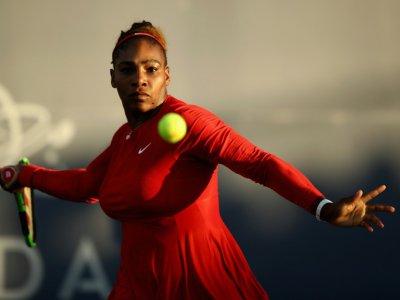 L'Américaine Serena Williams face à la Britannique Johanna Konta au 1er tour du tournoi de San José, le 31 juillet 2018 - EZRA SHAW [GETTY/AFP]