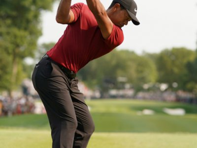 L'ex numéro 1 mondial américain Tiger Woods lors du 4e et dernier tour du Championnat PGA, le 12 août 2018 à St Louis (Missouri) - Richard HEATHCOTE [Getty/AFP]