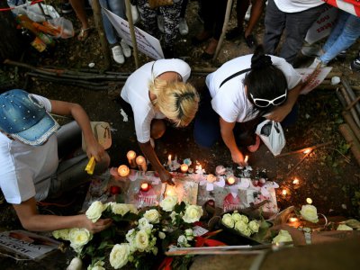 Hommage à Vanesa Campos dans le Bois de Boulogne où elle a été assassinée, le 24 août 2018 - Lionel BONAVENTURE [AFP]