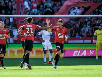 Le milieu de terrain de Rennes Bejamin André buteur lors de la victoire sur Bordeaux 2-0 le 2 septembre 2018 - LOIC VENANCE [AFP]