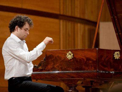 Le pianiste français Benjamin d'Anfray lors du concours Chopin sur pianos d'époque, à Varsovie le 4 septembre 2018 - JANEK SKARZYNSKI [AFP/Archives]