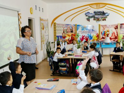 Des enfants dans une salle de classe à l'école numéro 76 à Astana au Kazakhstan, le 25 septembre 2018 - Stanislav FILIPPOV [AFP]