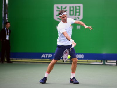 Le Suisse Roger Federer lors d'une séance d'entraînement, le 8 octobre 2018 à Shanghai - Johannes EISELE [AFP/Archives]