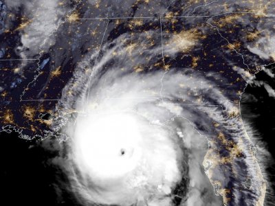 Image satellite de l'ouragan Michael au dessus du Golfe du Mexique le 10 octobre 2018 à 9H00 GMT. - HO [NOAA/RAMMB/AFP]