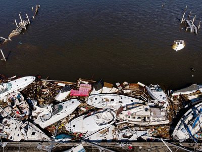 Vue aérienne de bateaux endommagés après le passage de l'ouragan Michael le 11 octobre 2018 à Panama city. - Brendan Smialowski [AFP]