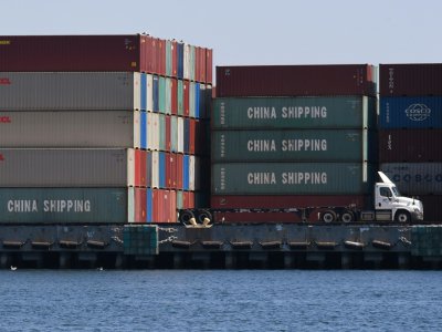 Des conteneurs venus de Chine dans le port de Long Beach à Los Angeles, le 29 septembre 2018. - Mark RALSTON [AFP/Archives]