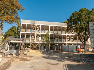 Énorme chantier sur le bâtiment de l'ex école du Point du Jour. - Olivier HÉRON - Olivier HÉRON - Ville d'Alençon