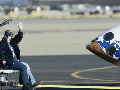 Paul Allen, co-fondateur de Microsoft, le 4 octobre 2004 à l'aéroport de Mojave, en Californie - HECTOR MATA [AFP/Archives]