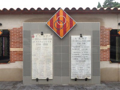 Sur ce cliché datant du 18 octobre 2018, le Stade Aimé-Giral rend hommage aux membres du club de rugby de Perpignan morts durant la Grande Guerre - RAYMOND ROIG [AFP]