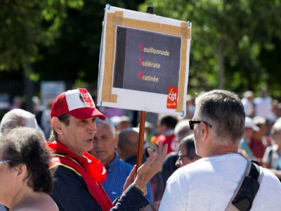 Manifestation contre la hausse de la Contribution Sociale Généralisée (CSG) à Marseille, le 14 juin 2018 - BERTRAND LANGLOIS [AFP/Archives]