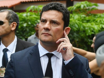 Le juge anticorruption Sergio Moro quitte la résidence de Jair Bolsonaro à Rio, le 1er novembre 2018 - MAURO PIMENTEL [AFP]