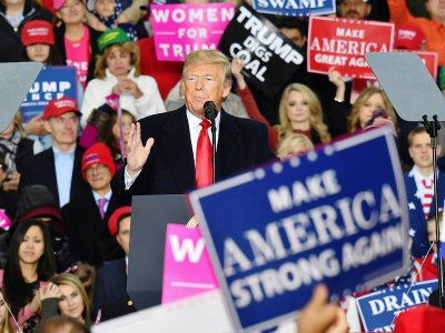 Le président des Etats-Unis Donald Trump lors d'un meeting de campagne à Huntington (Virginie Occidentale), le 2 novembre 2018. - Nicholas Kamm [AFP]