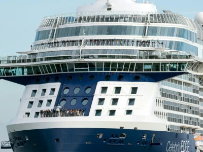 Le palace flottant Celebrity Edge quitte le port de Saint-Nazaire pour rallier les Etats-Unis, le 4 novembre 2018 - SEBASTIEN SALOM GOMIS [AFP]