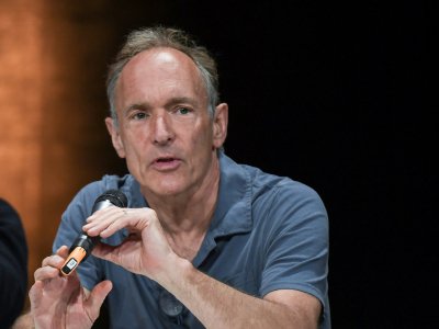 L'inventeur du web, le scientifique britannique Tim Berners-Lee, à Lyon, le 26 avril 2018 - PHILIPPE DESMAZES [AFP/Archives]