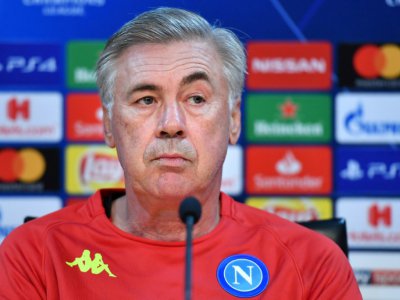 L'entraîneur de Naples Carlo Ancelotti en conférence de presse le 5 novembre 2018 à Naples - Alberto PIZZOLI [AFP]