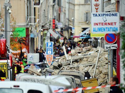 Un périmètre de sécurité a été mis en place après l'effondrement des deux immeubles le 5 novembre 2018 à Marseille - GERARD JULIEN [AFP]