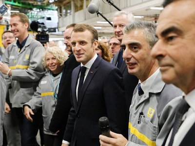 Emmanuel Macron visite l'usine Renault de Maubeuge, le 8 novembre 2018 - ludovic MARIN [AFP]