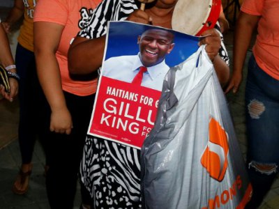 Un supportrice du candidat démocrate au poste de gouverneur de Floride, Andrew Gillum. La Floride a ordonné samedi un recomptage des voix. - RHONA WISE [AFP]