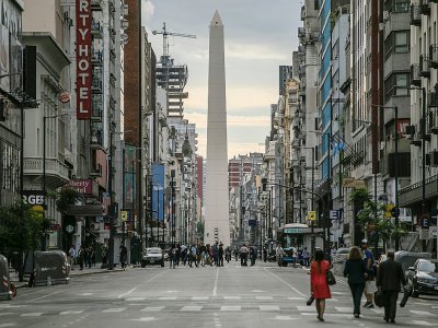 L'Avenue Corrientes dont la circulation a été interrompue par mesures de sécurité pour le G20, le 29 novembre 2018 à Buenos Aires, en Argentine - Alberto RAGGIO [AFP]