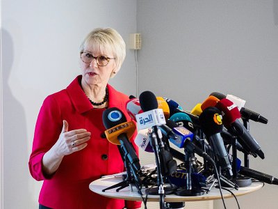 La ministre suédoise des Affaires étrangères Margot Wallström répond aux journalistes à Rimbo, près de Stockholm, où se tiennent des négociations de paix sur le Yémen - Jonathan NACKSTRAND [AFP]