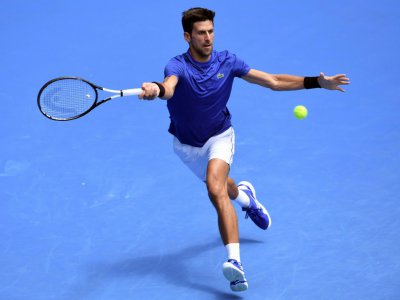 Le Serbe Novak Djokovic lors d'une séance d'entraînement en vue de l'Open d'Australie, le 12 janvier 2019 à Melbourne - William WEST [AFP]