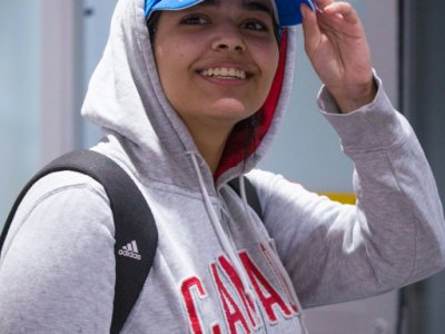 La jeune Saoudienne Rahaf Mohammed al-Qunun à son arrivée à l'aéroport de Toronto, le samedi 12 janvier 2019 - Lars Hagberg [AFP]