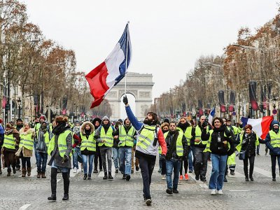 Manifestation de "gilets jaunes" sur les Champs-Elysées, le 15 décembre 2018 - Valery HACHE [AFP/Archives]