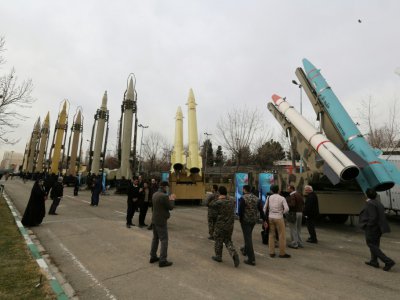 Exposition d'armements dans la capitale iranienne Téhéran le 2 février 2019 à l'occasion des célébrations du 40e anniversaire de la Révolution islamique - ATTA KENARE [AFP]