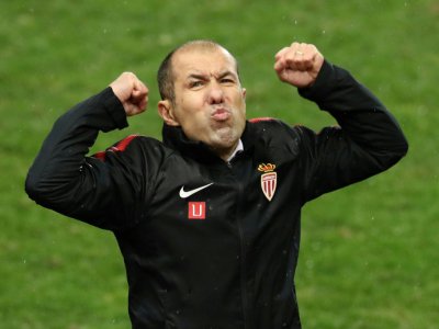 L'entraîneur de Monaco Leonardo Jardim heureux après la victoire contre Toulouse le 2 février 2019 au stade Louis-II - VALERY HACHE [AFP]