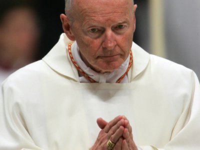 Le cardinal McCarrick lors d'une messe à Saint Pierre de Rome le 9 avril 2005 - Thomas COEX [AFP/Archives]