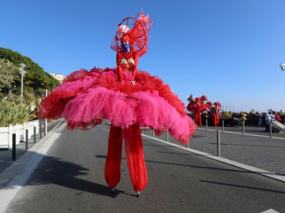 Un des artistes de la parade du carnaval de Nice, le 16 février 2019 - VALERY HACHE [AFP]