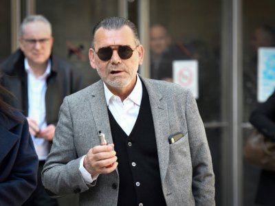 Frank Berton, avocat d'Ali Bouchareb, l'un des accusés du procès "Air Cocaïne", devant la cour d'assises d'Aix-en-Provence, le 18 février 2019 - GERARD JULIEN [AFP]