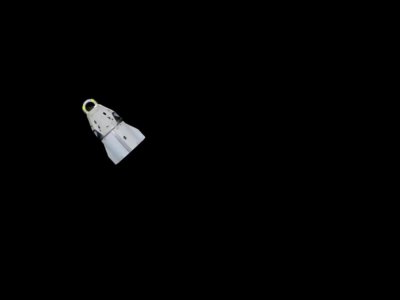 Crew Dragon après son détachement de la Station spatiale internationale le 8 mars 2019 - HO [NASA TV/AFP]