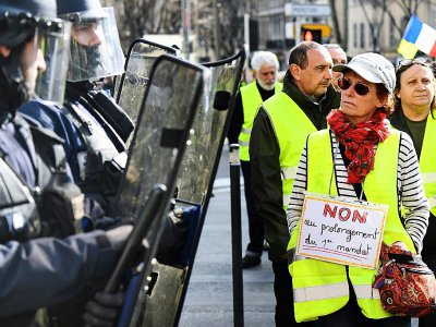 Des "gilets jaunes" manifestent à Marseille, le 9 mars 2019 - Boris HORVAT [AFP/Archives]
