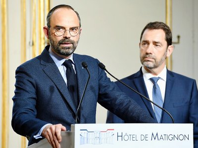 Edouard Philippe et Christophe Castaner lors d'une conférence de presse à Matignon, le 18 mars 2019 - Bertrand GUAY [AFP]