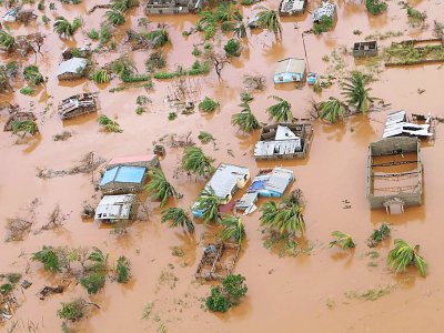 Vue aérienne des inondations à Buzi, le 20 mars 2019 au Mozambique - ADRIEN BARBIER [AFP]