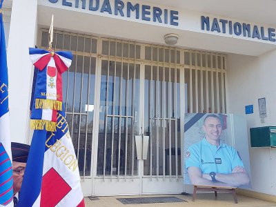 La compagnie de gendarmerie d'Avranches porte désormais le nom d'Arnaud Beltrame.