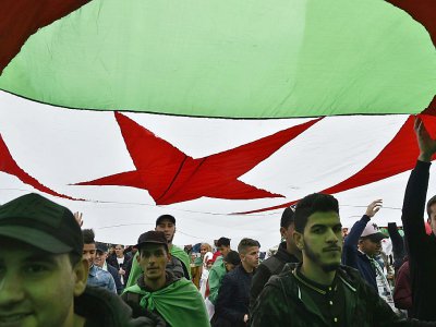 Manifestations contre le pouvoir en Algérie le 5 avril 2019. - RYAD KRAMDI [AFP/Archives]