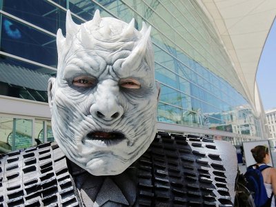 Un fan déguisé en Roi de la nuit, de "Game of Thrones", à San Diego (Californie) le 22 juillet 2017 - Bill Wechter [AFP/Archives]