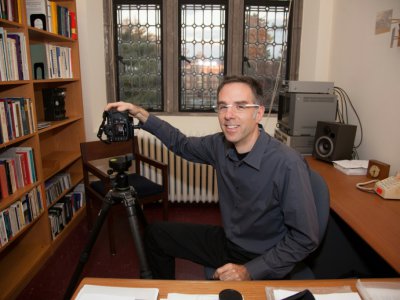 Andrew Tallon dans son bureau, le 3 novembre 2009 - Nancy CRAMPTON [Vassar College/AFP]