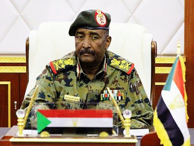 Le général Abdel Fattah al-Burhane, chef du Conseil militaire, à Khartoum, le 16 avril 2019 - - [SUDAN NEWS AGENCY/AFP]