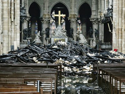 Les dégâts à l'intérieur de Notre-Dame, le 16 avril 2019 - LUDOVIC MARIN [AFP]