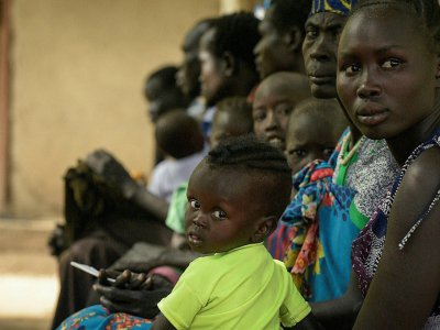 Affluence au centre de soins du CICR à Udier, au Soudan du Sud, le 7 mars 2019 - SIMON MAINA [AFP]