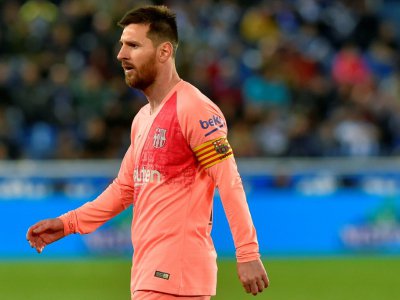 La star du FC Barcelone Lionel Messi, entré en cours de jeu sur le terrain du Deportivo Alaves, le 23 avril 2019 à Vitoria - ANDER GILLENEA [AFP]