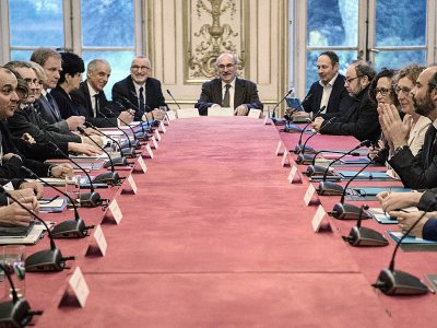 Le Premier ministre Edouard Philippe lors d'une rencontre avec les syndicats à Matignon le 11 janvier 2019 - Christophe ARCHAMBAULT [AFP/Archives]